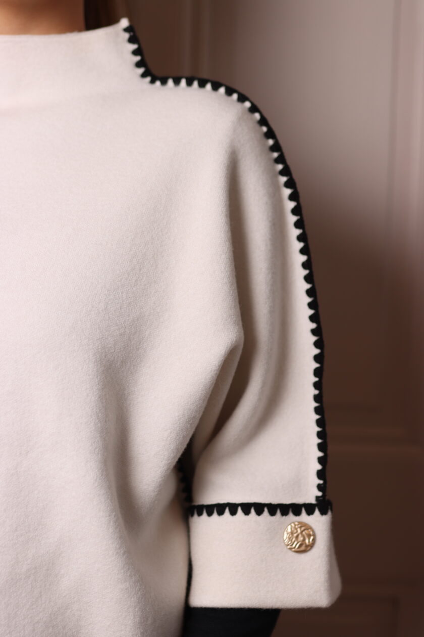 LAM04PO - PONCHO - 25H – Image 2